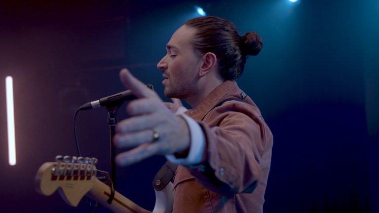 Alexander Pappas - Pause (Live Performance Video)